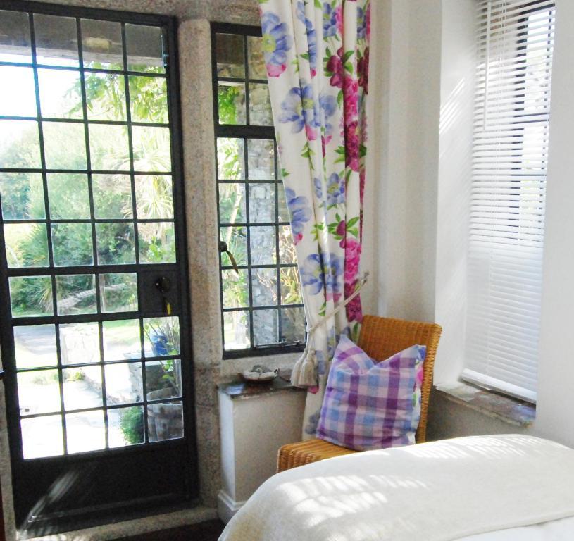 Trevalsa Court Hotel Mevagissey Room photo